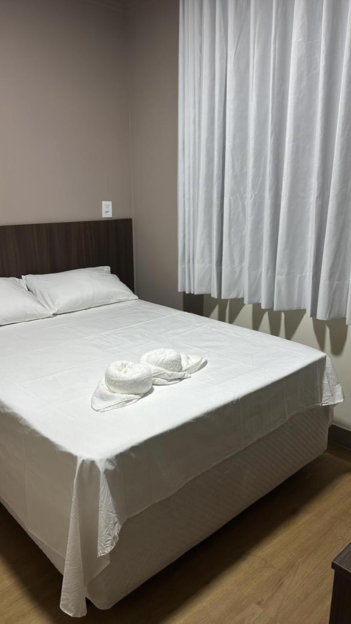 Otto Hotel Governador Valadares Esterno foto